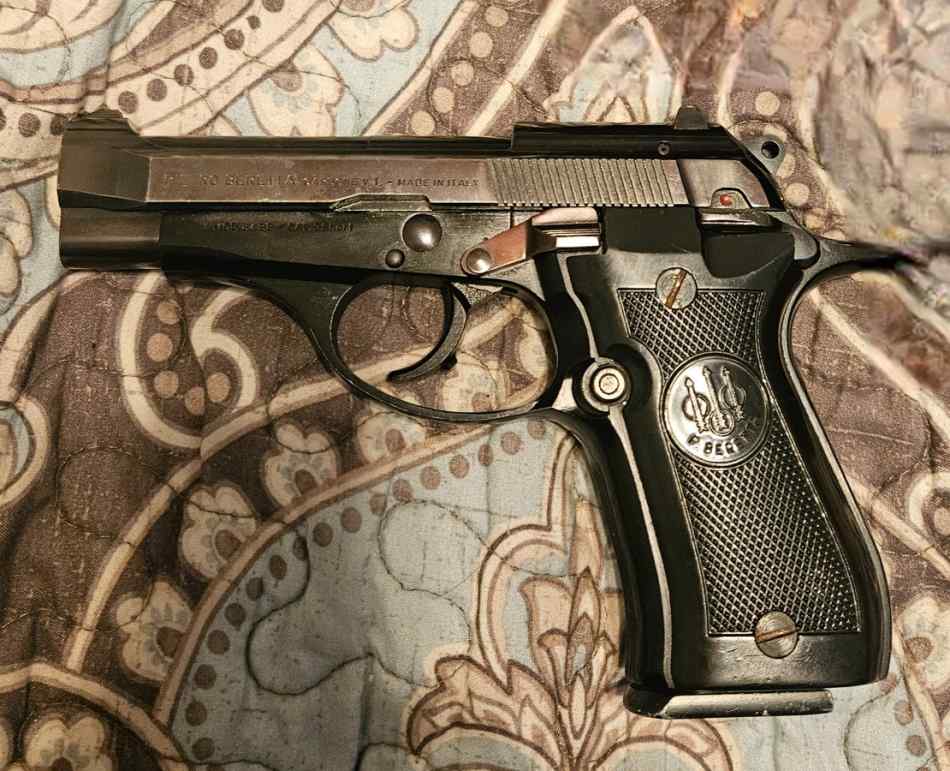 Baretta 84 