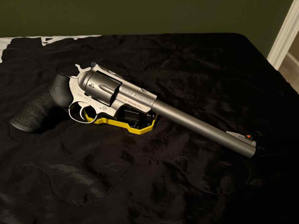 Ruger Super RedHawk. 9.5”.  .44 Magnum