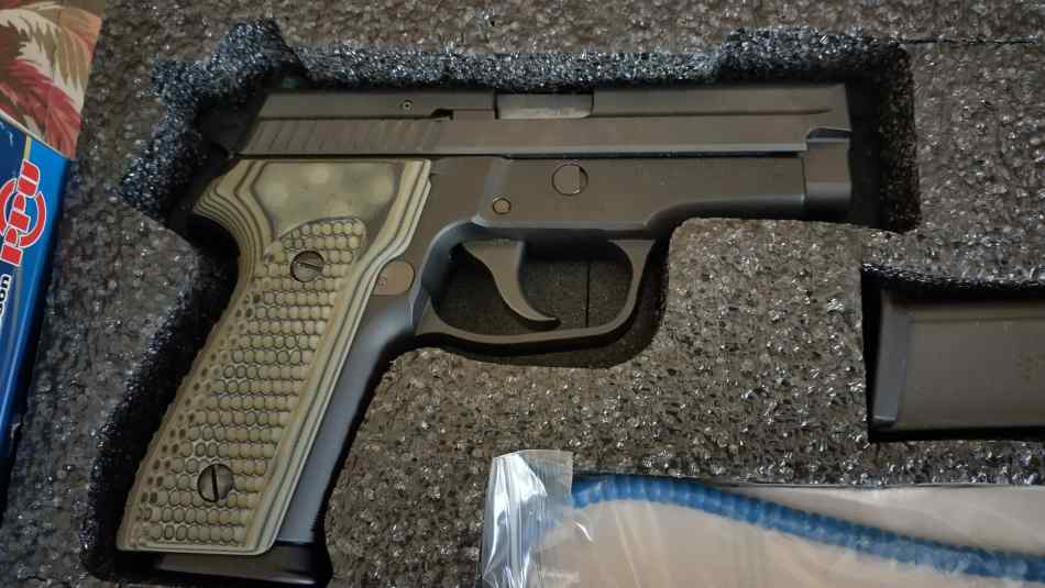 Sig P229 w/500 rounds ammo for sale