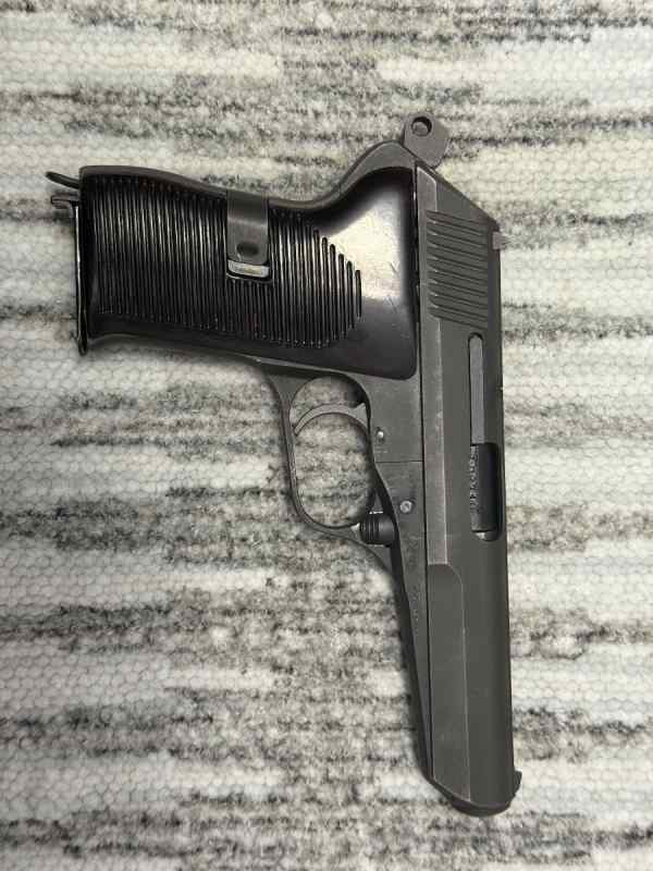 Cz-52