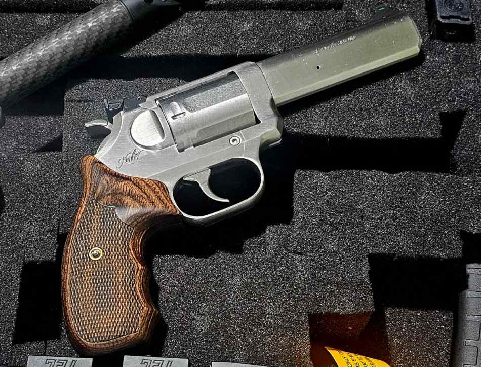 Kimber K6s Target 357 4 inches barrel 