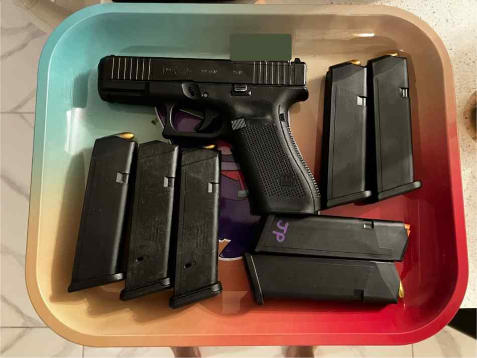 Glock 45 MOS 9mm with EXTRAS