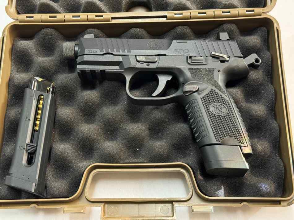 FN 502 (Black) .22lr