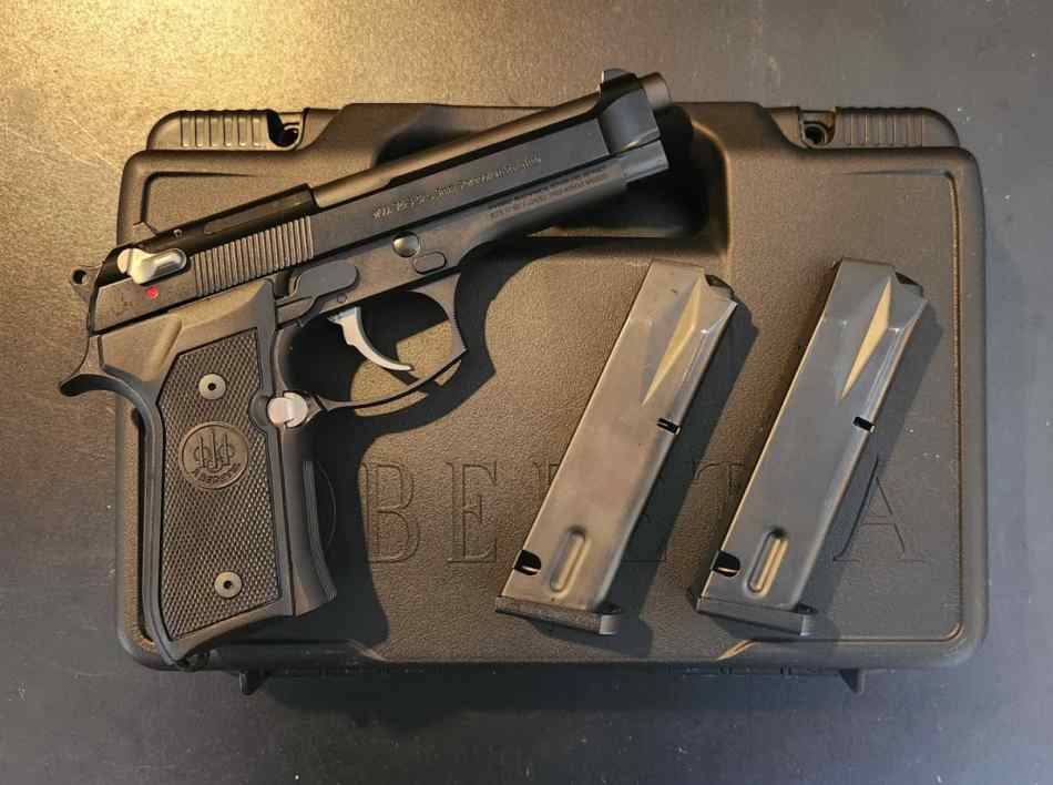 Beretta 92FS 9mm