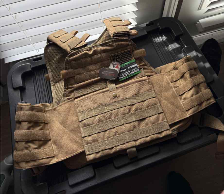 Plate Carrier- New 