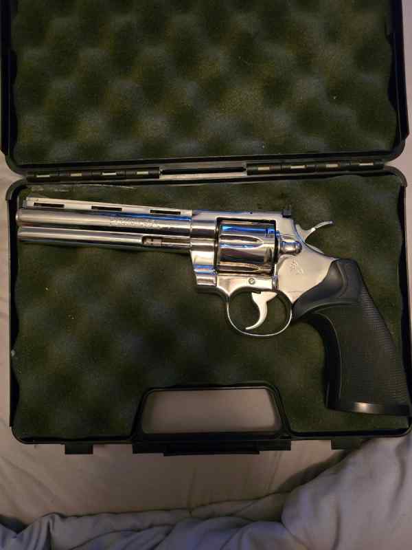 1980&#039;s &quot;original&quot; COLT PYTHON 357 6&#039; barrel 