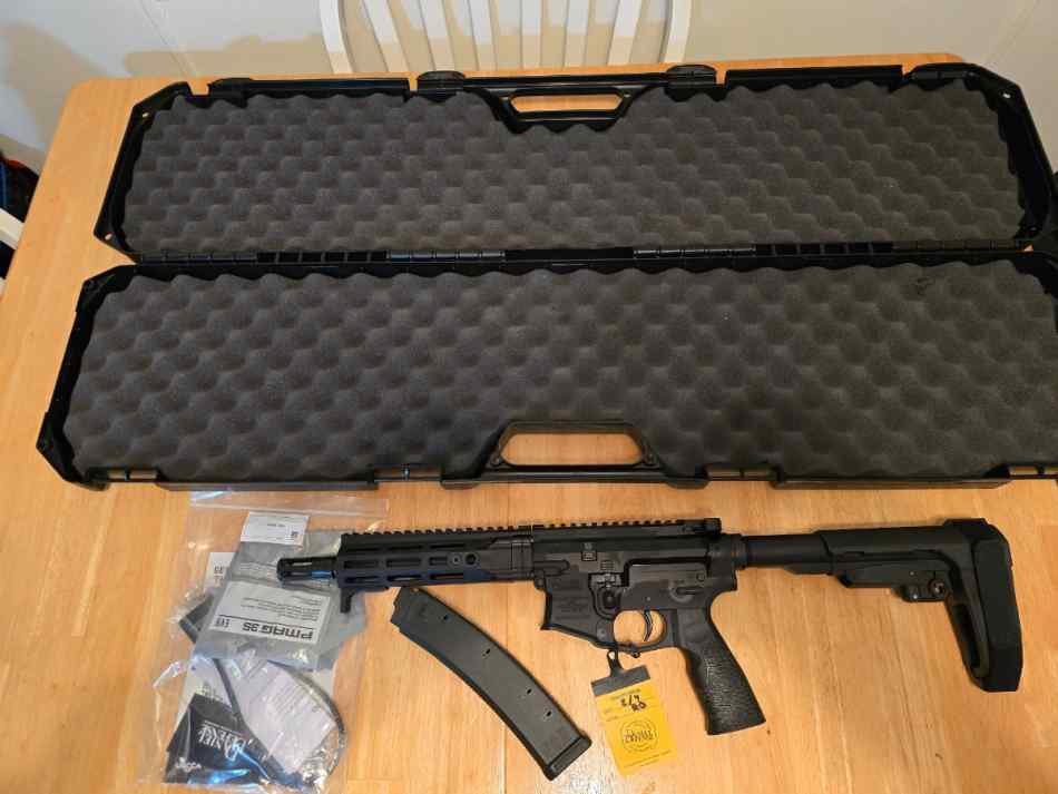 Daniel Defense PCC Pistol 9mm 8.3&quot;&quot; Barrel, Black