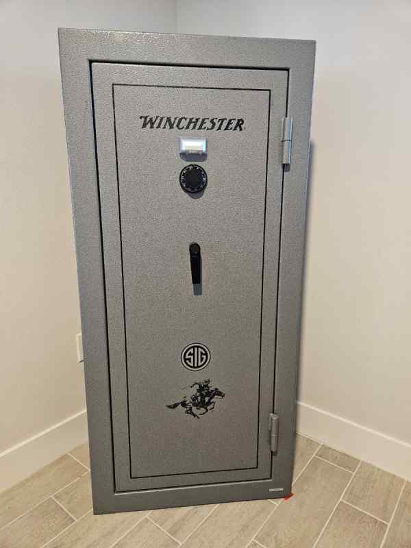 Winchester 19 Gun Safe 