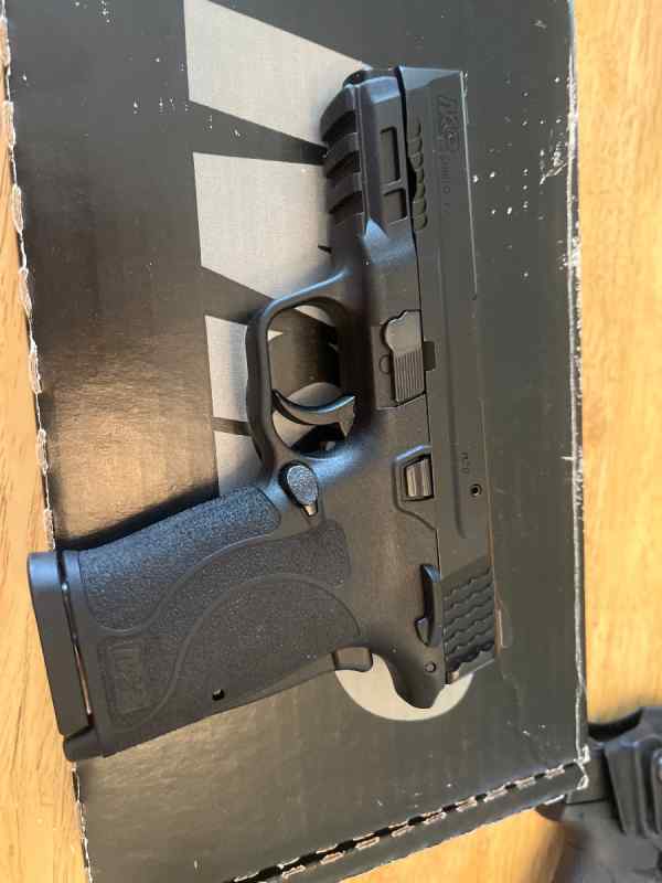 Smith &amp; Wesson M&amp;P9 shield ez ts