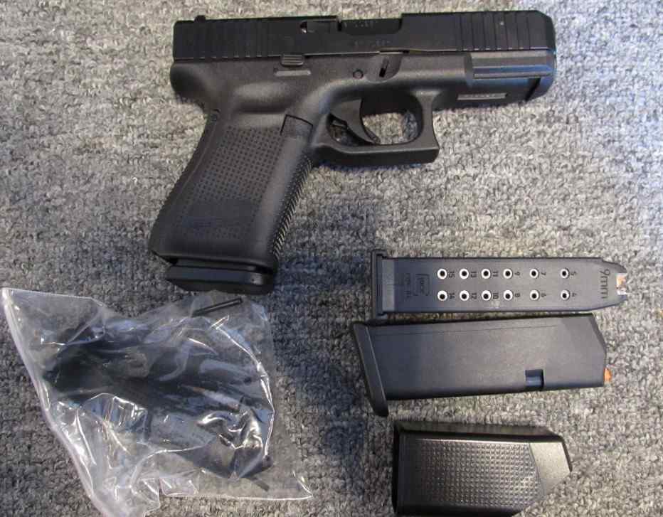 Glock 19 Gen 5 Semi auto 9 mm pistol