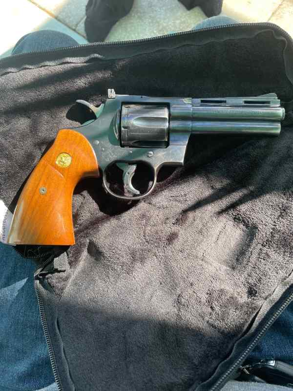 1968 colt python 