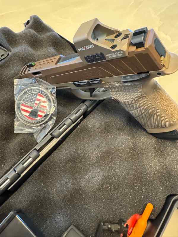 Sig Sauer P365 Spectre Comp Coyote