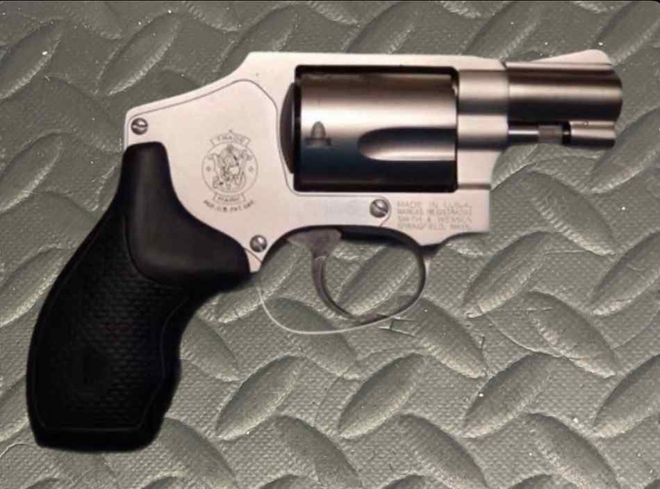 S&amp;W 442 J frame revolver