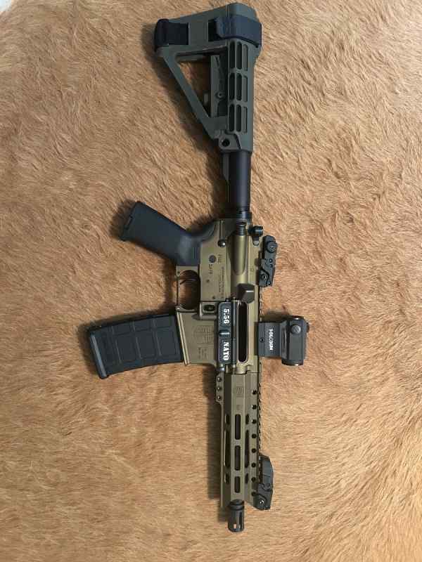 Diamondback AR-15. Pistol