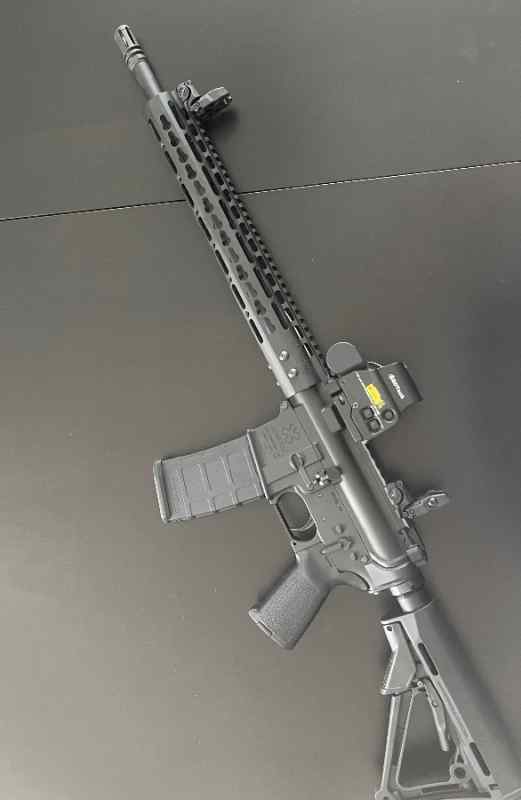 NOVESKE N4 AR15 RIFLE 5.56