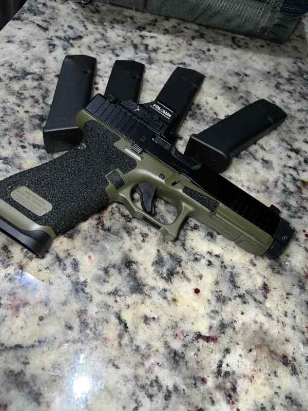 Glock 17 mos