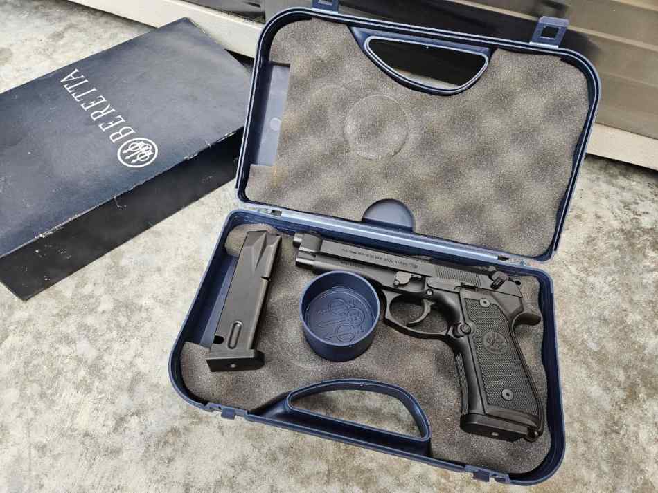 BERETTA M9 9mm Pistol 