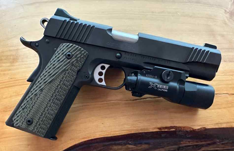 NEW COND...  KIMBER CUSTOM TLE/RLll 45 W/SUREFIRE