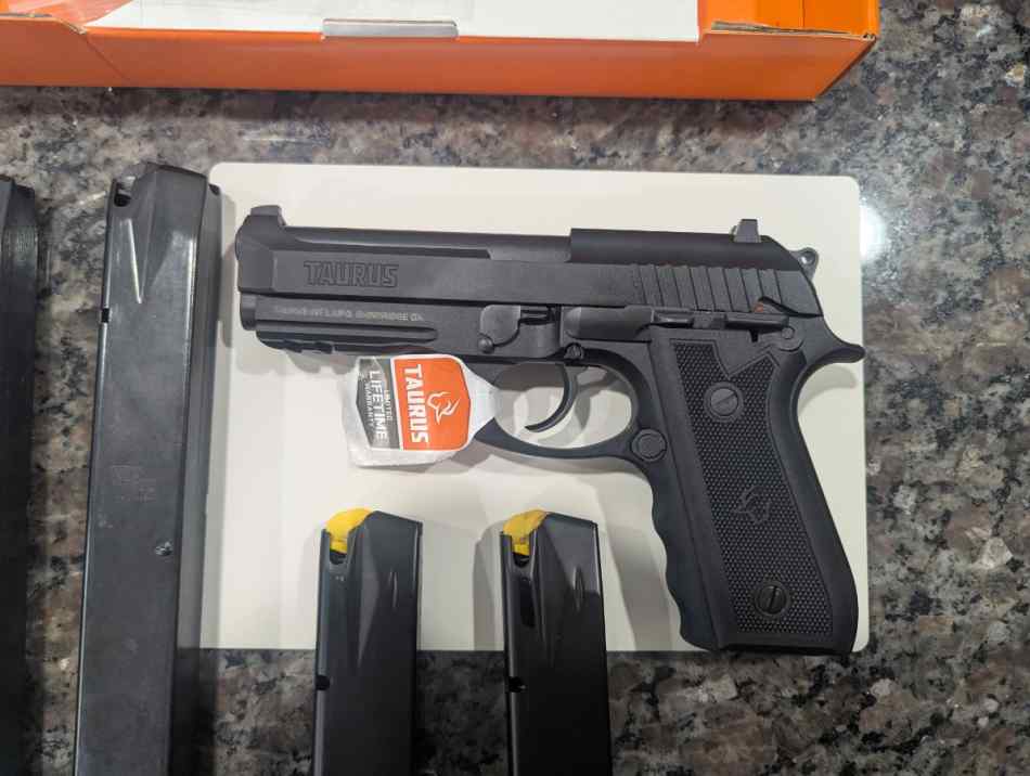 Taurus NEW w/ 4 mags - 9mm