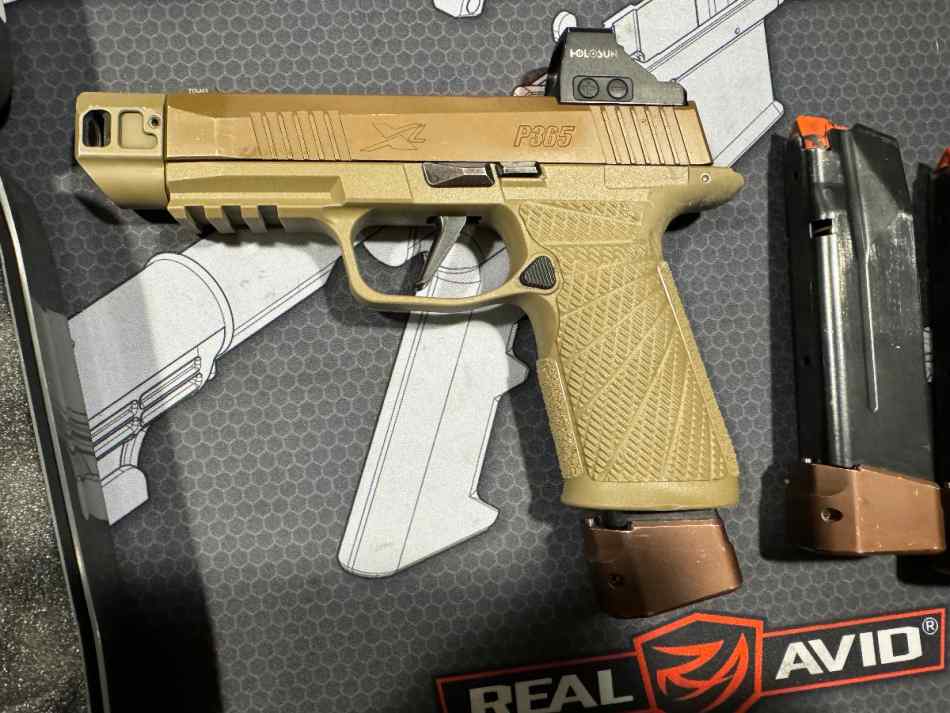 SIG MACRO 365 COMP FDE+3 MAGS