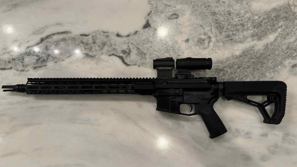 AERO Precision AR15 with Extras