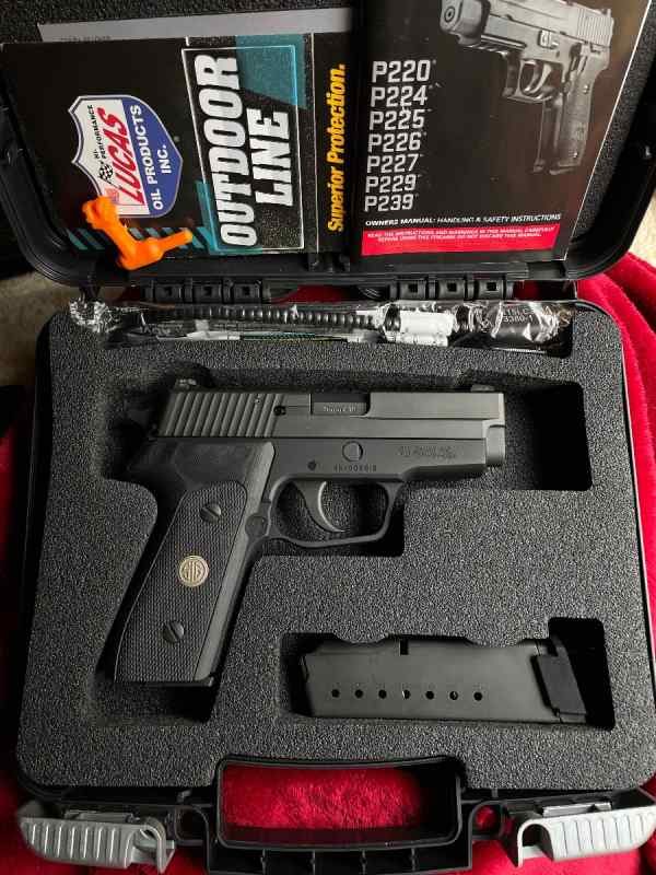 sig sauer p225 A1 Classic 9mm thin g10