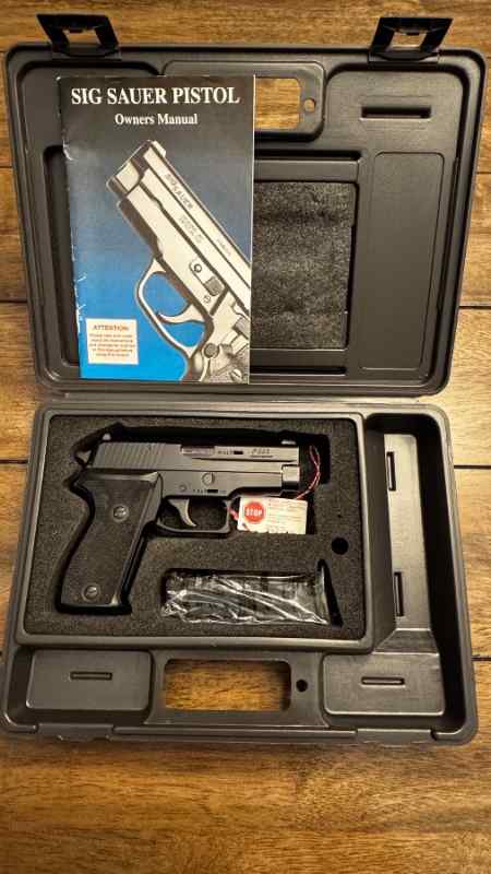 SIG SAUER P225 in 9mm (W.Germany)