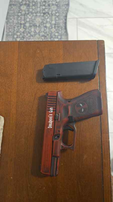 Glock 19  gen 5 Deadpool