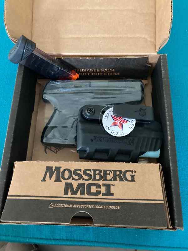 LNIB Mossberg MC1sc w/ holster