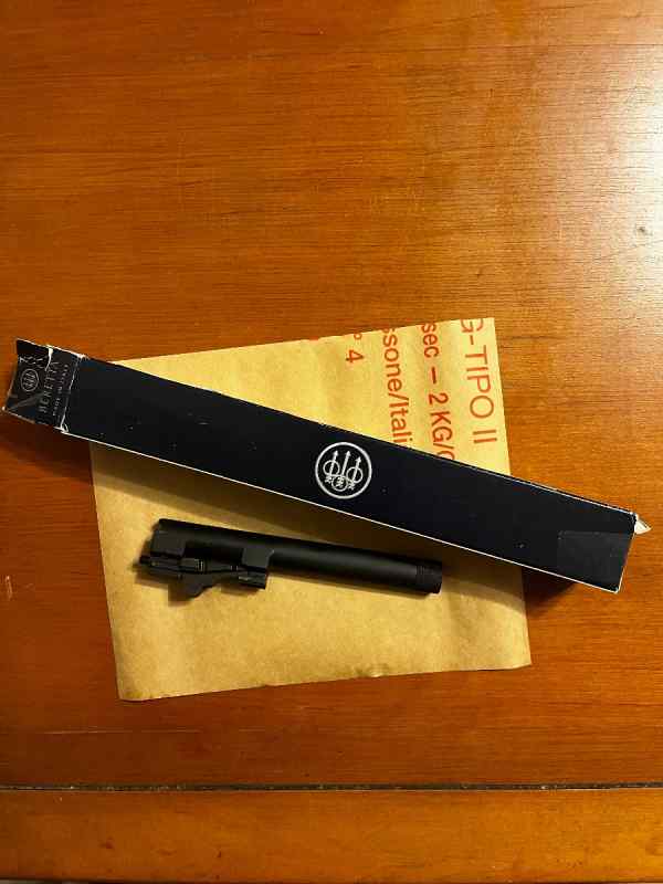 NIB Beretta 92fs Italian threaded barrel