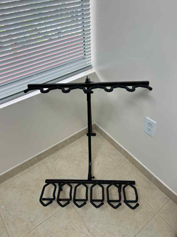 BRAND NEW - Folding Gun Rack For Storage or Range 