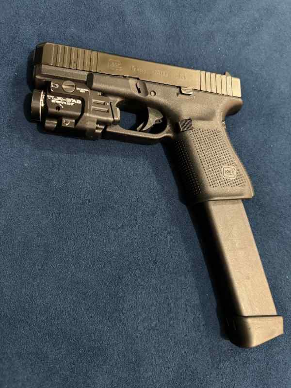 Glock 19 Gen 5 TLR8 Light Green Laser 