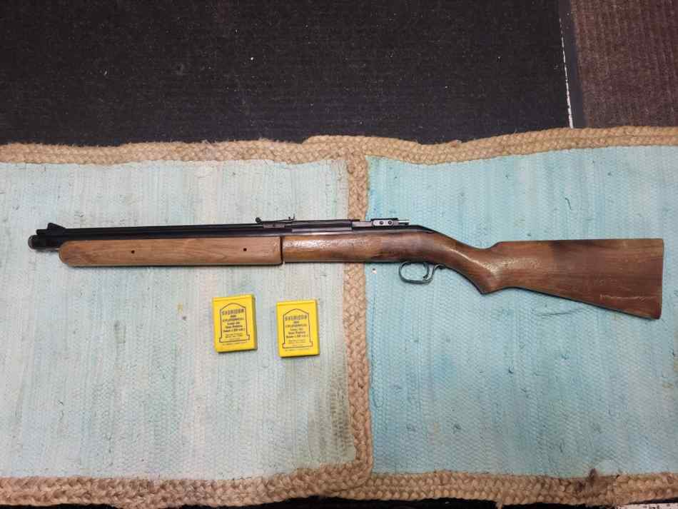 1965 SHERIDAN BLUE STREAK PUMP AIR RIFLE