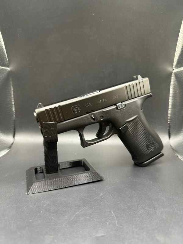 Glock 43X with case/ three mags!