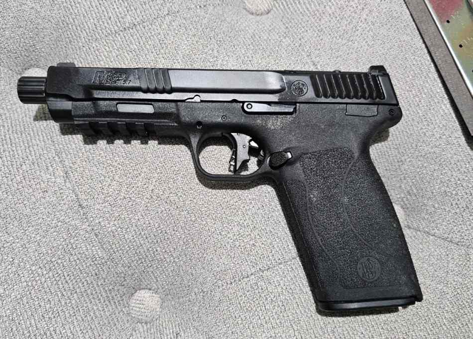 Smith &amp; Wesson M&amp;P 5.7