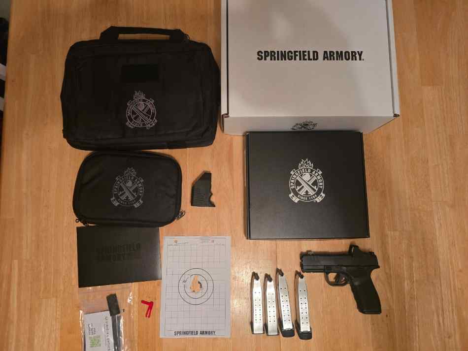 Springfield Armory Hellcat Pro Comp Pistol Gear up