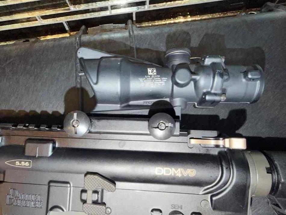 Trijicon ACOG - Like New