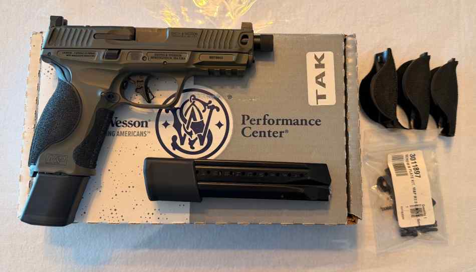 Performance Center M&amp;P9 M2.0 Metal OD Green
