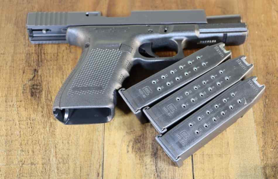 Glock Model G20 GEN4 10MM Pistol