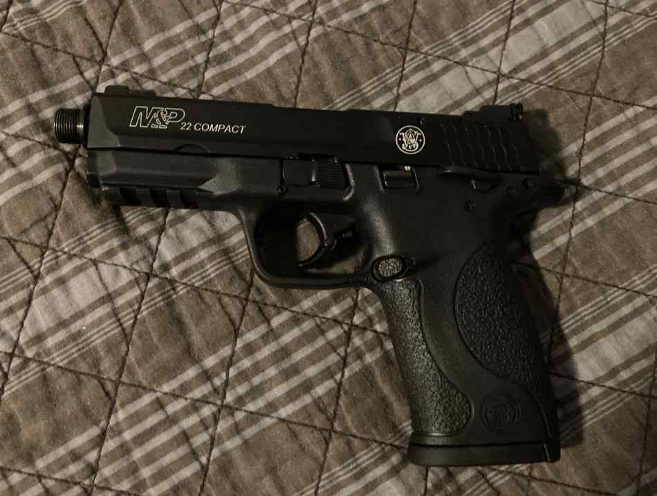 Smith Wesson M&amp;P .22 Compact