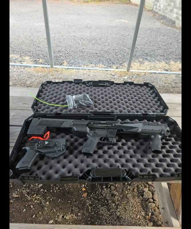 Smith and Wesson M&amp;P 12 Shotgun