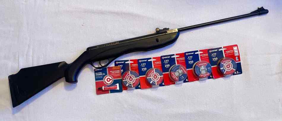 Crosman Pellet Rifle and 1000 pellets Make Offer