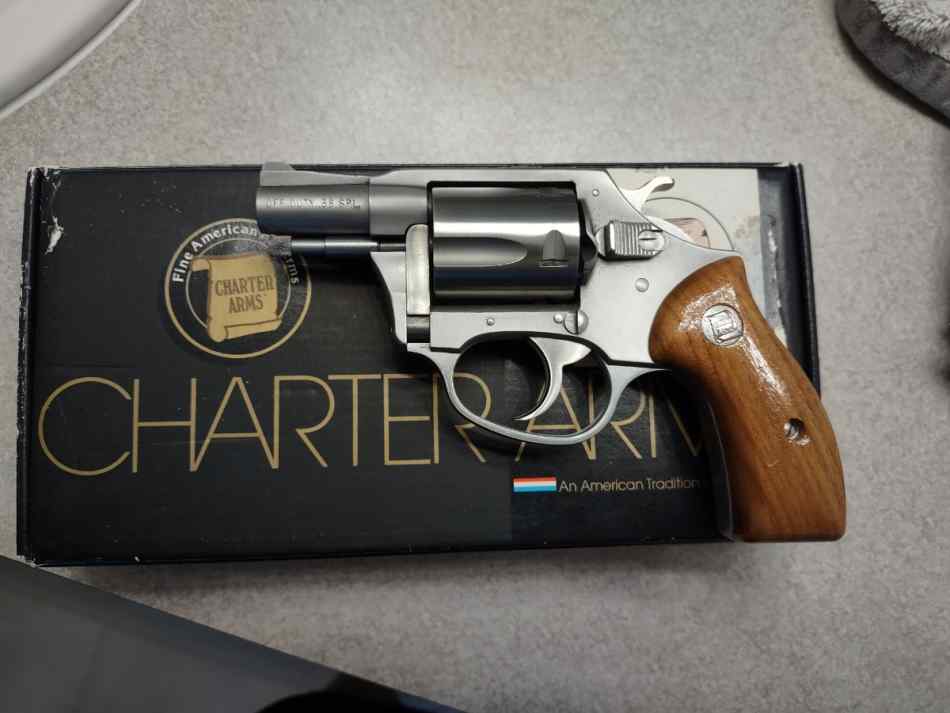 Classic Charter Arms Off-Duty .38 Special Snubbie