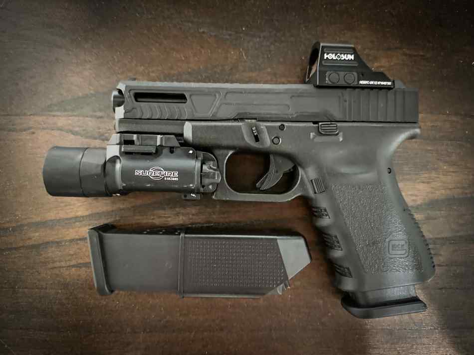 Glock 19 Gen4 9mm 15-Round Pistol