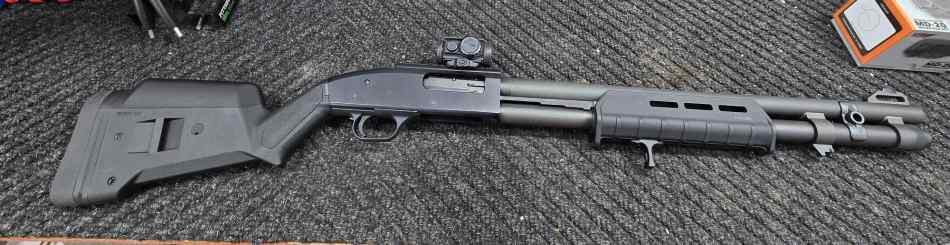 MOSSBERG 590A1 MAGPUL WITH PA OPTIC!