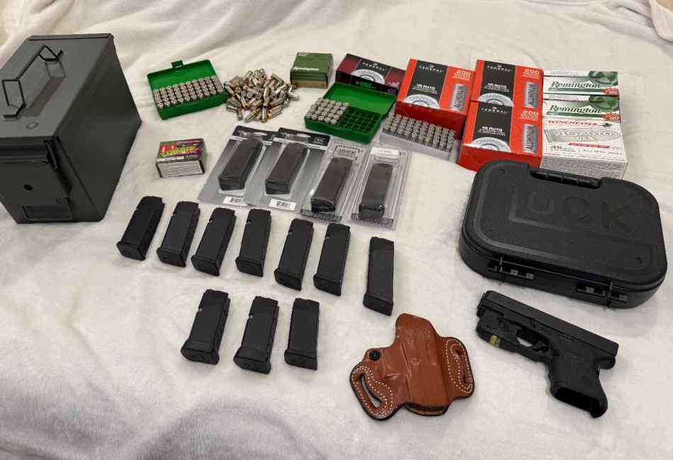 Glock 30 45acp Bundle w/ light +1300rds + Mags