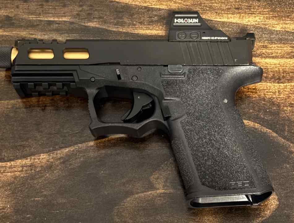 Custom Glock 19 (Pegasus)