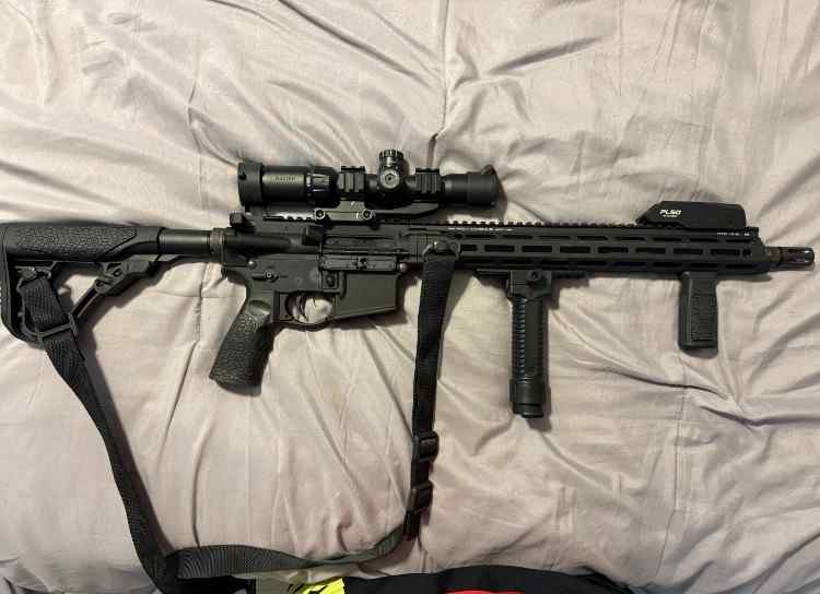 Daniel Defense DDM4V7