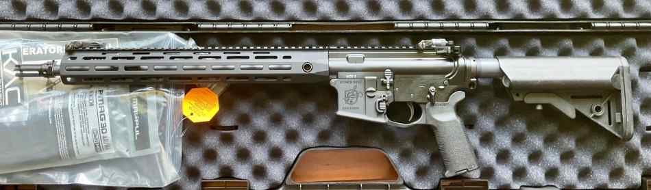 Knights Armament Sr-15 mod 2 
