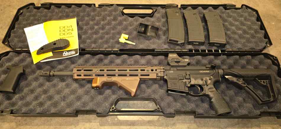 Daniel Defense DD4RIII - Fully ambidextrous system